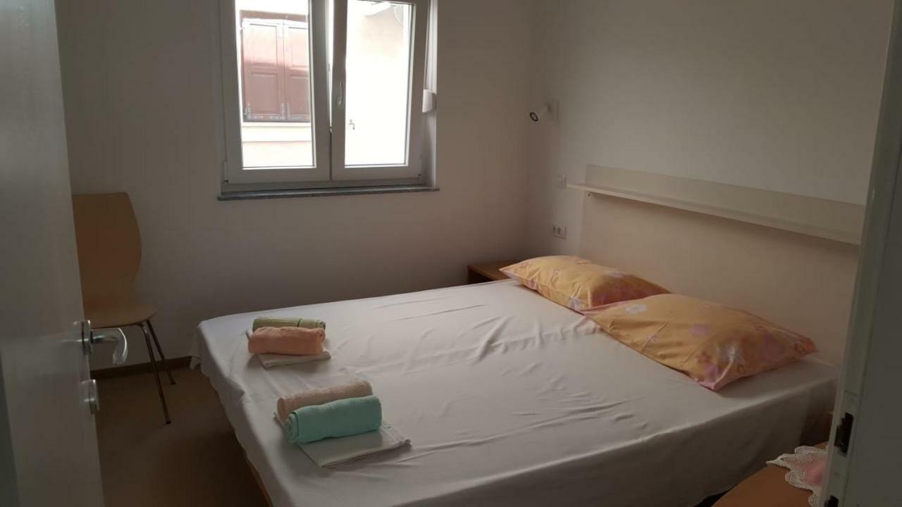 Holiday House Maretta - Apartment No 1 Lukovo Šugarje Dış mekan fotoğraf